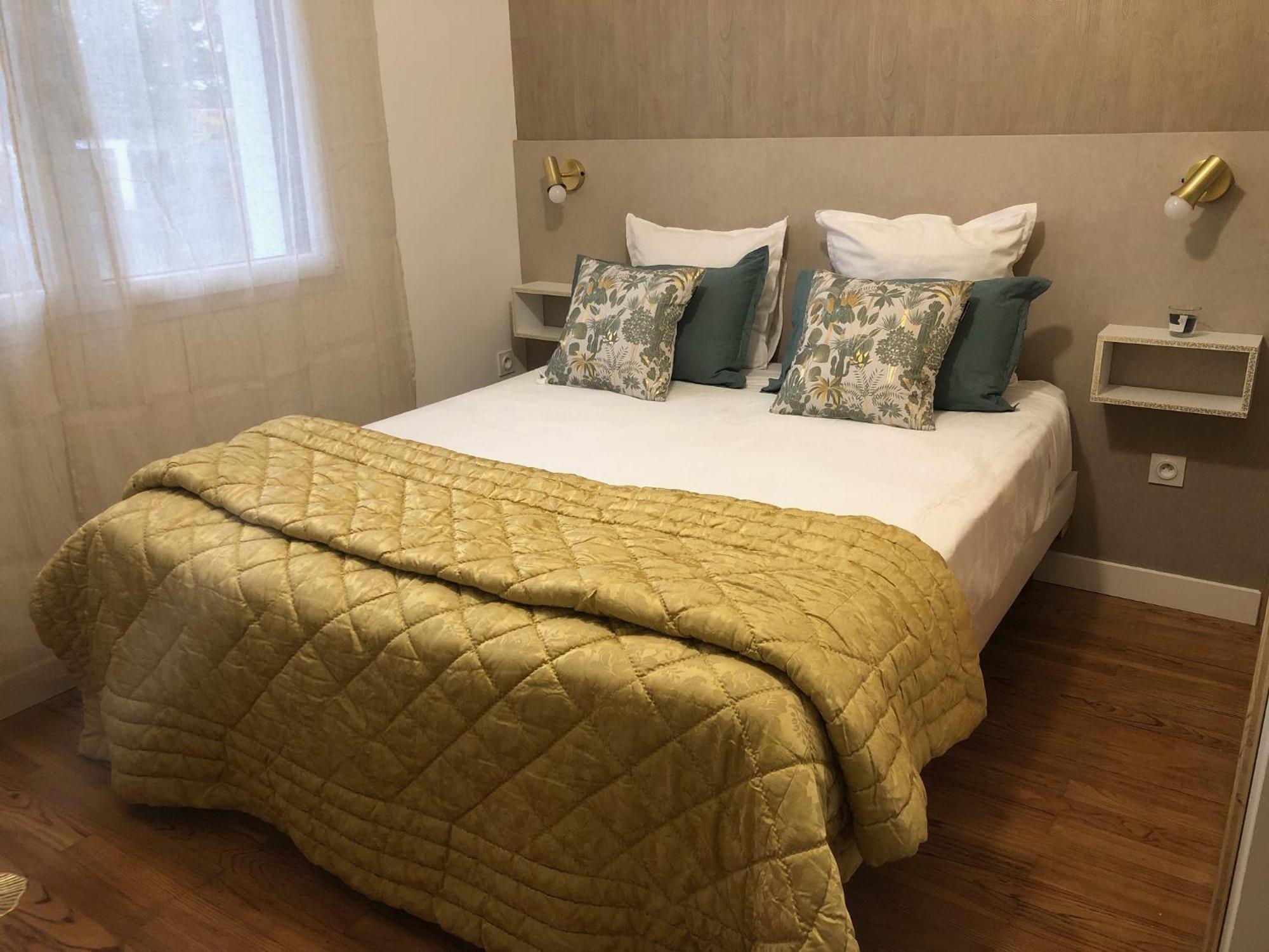 "Les Logis D'Argent" Chambre D'Hote Avec Wc, Sdb, Tv, Wifi, Option Petit Dejeuner , Parking Мімізан Екстер'єр фото